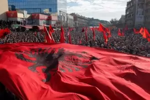 Европарламентът освободи от визи Косово