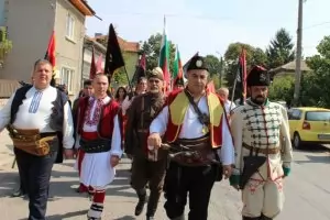 Джамбазки: Ще защитим интереса на българите в Северна Македония