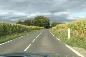 Шосе деграде, шосе корумпе. Имаме ги по много