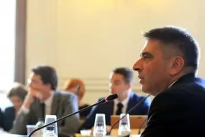 Управляващи и граждани се сблъскаха заради ограничен достъп до правосъдие