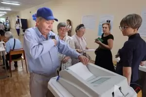 Путин разгневи руснаците, но властта му е непоклатима 