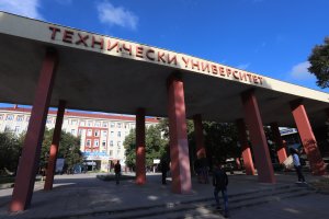 В рамките само на 24 часа 1250 студенти от Техническия университет