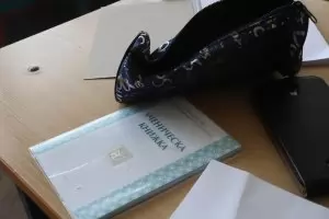 Инспектори и полиция проверяват училище в Ботевград заради много отсъствия