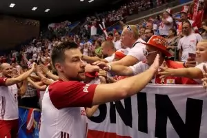 Световният шампион Полша стартира успешно на Мондиал `18