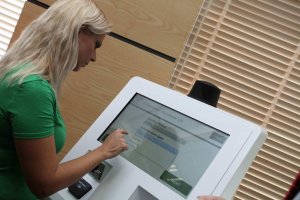 Продажбата на електронни винетки и маршрутни карти чрез сайта tollpass спря