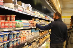 Продажбите на антибиотици за животни в България е сред най високите