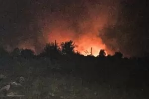 Голям пожар изпепели сметище в София