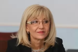 Строителният министър: Търсим начин да отчуждаваме по морето