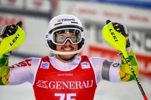 Скиорът Алберт Попов е шести на слалома в Шладминг