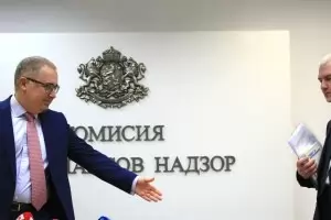 КФН безгрижно задълбочава хаоса 
             в "Гражданска отговорност"