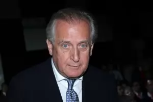 Собственикът на "Виваком" купува "Телеком Албания"