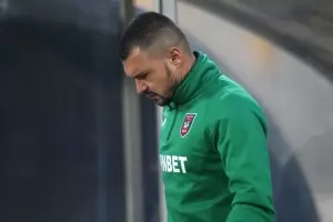 Божинов се предложи и на "сините"