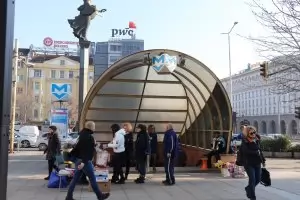 На Нова година метрото и част от наземния транспорт в София ще работят