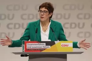 Меркел ще изкара мандата си като канцлер