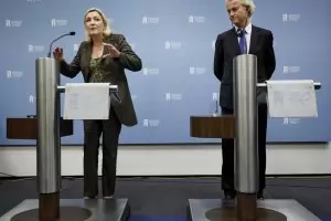 Популизмът настъпва по всички фронтове