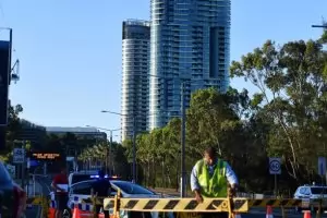 Евакуират нов небостъргач в Сидни, който се мести