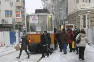 Трамваите по "Графа" тръгнаха предколедно