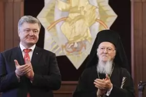 Вартоломей: Не взех пари, а много шоколади от фабриката на Порошенко