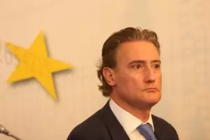 Домусчиев: Законът за горивата обслужва големите бензиностанции