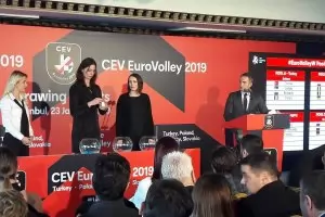 България попадна в тежка група на Евроволей `19 за жени