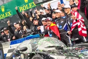 Алонсо взе първата си голяма победа след F1