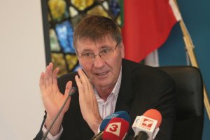 Единственият българин играл в НБА Георги Глушков бе преизбран