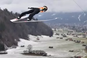 Зографски е в Топ 20 на "Четирите шанци"