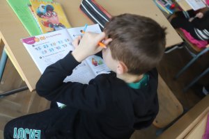 Учителите ще бъдат натоварени с още една тежка задача  освен