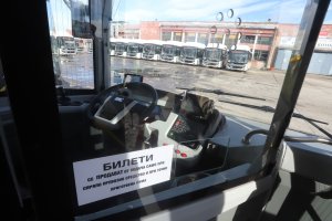 Коланите няма да са задължителни за превоз на пътници по