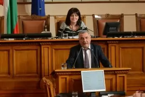  Двойно по-малко защитени територии иска Валери Симеонов