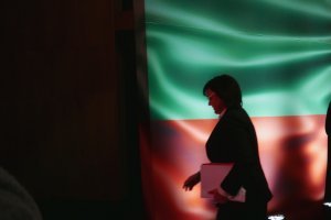 Броени дни преди първите преки избори за председател на партията