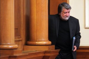 За прегледност на архивите и съхраняване на националното богатство записахме