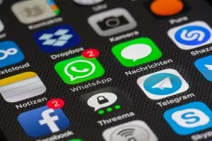 WhatsApp ограничава споделянето на съобщения заради фалшива информация