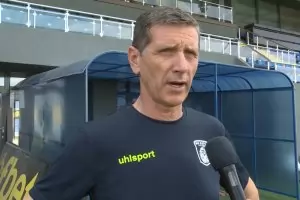 Половината играчи на "Верея" напуснаха