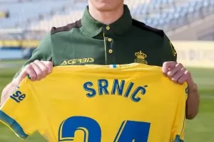  "Арсенал" взе футболист на "Барселона" в последния момент