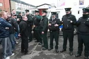  Кола бомба стресна мира в Северна Ирландия покрай Брекзит