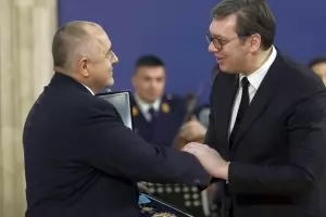 Борисов към Вучич: До вас съм едно малко премиерче