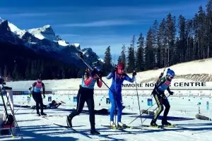 Студ от -31 градуса съкрати биатлона в Канада