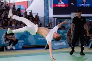  МОК одобри идеята за олимпийски брейк танци
