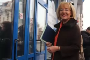 Манолова вади на светло хонорарите в "Топлофикация"