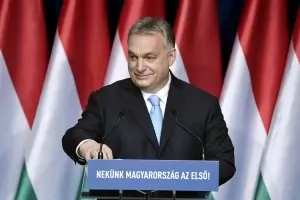 Помпео ще опита да отклони Орбан от руското влияние