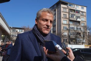 Специализираният наказателен съд оправда бившия здравен министър Петър Москов по