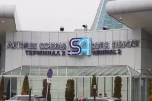 След драмата с таксите шефът на летище София подаде оставка