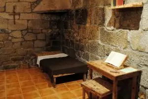 Илия не гради килия