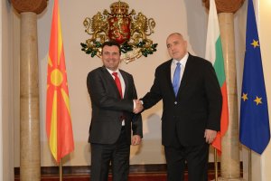 След политиците и тесните специалисти бяха принудени да признаят открито