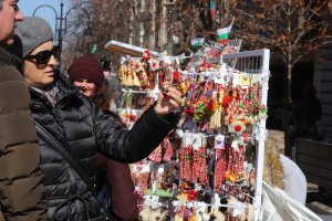 Отбелязваме два празника днес Сирни Заговезни и Баба Марта