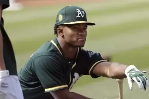  Ярък талант загърби бейзбола, за да играе в НФЛ