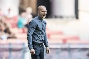 "ЦСКА-София" махна треньора Ел Маестро