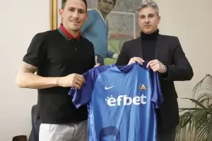 "Левски" подписа с Миланов за 1,5 г.