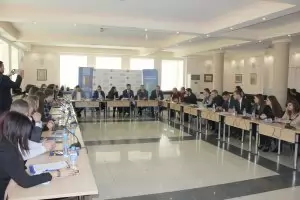Студенти настояват за увеличение на стипендиите